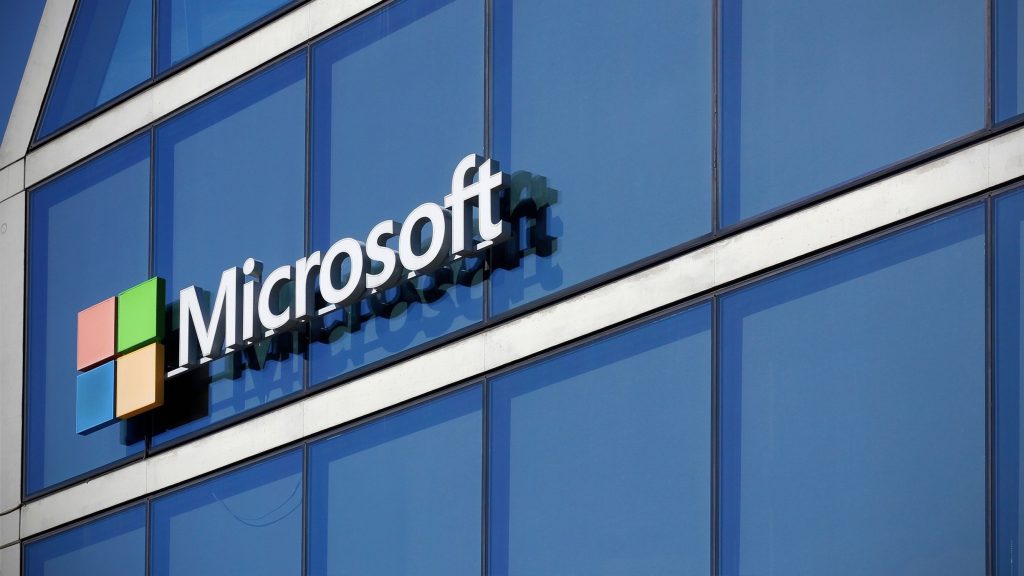 Microsoft Is Now Being Sued Over Sunsetting Windows 10