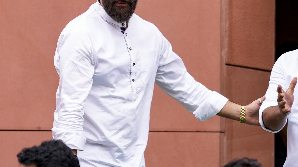 bjp-reaches-out-to-chirag-paswan,-asks-him-to-tone-down-criticism-of-nitish-government