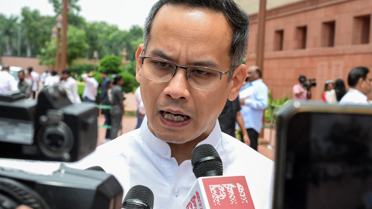 assam-congress-begins-training-booth-level-agents-in-anticipation-of-sir 