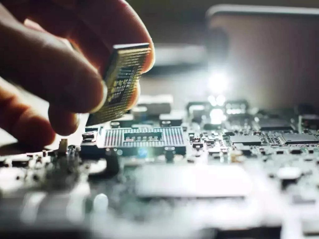 IIT Bhubaneswar to set up research lab with investment of Rs 45 crore in SiCSem semiconductor unit