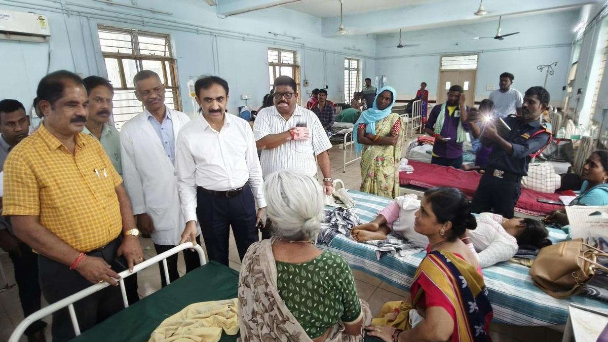 seasonal-disease-preparedness-in-warangal,-special-officer-reviews-mgm-hospital