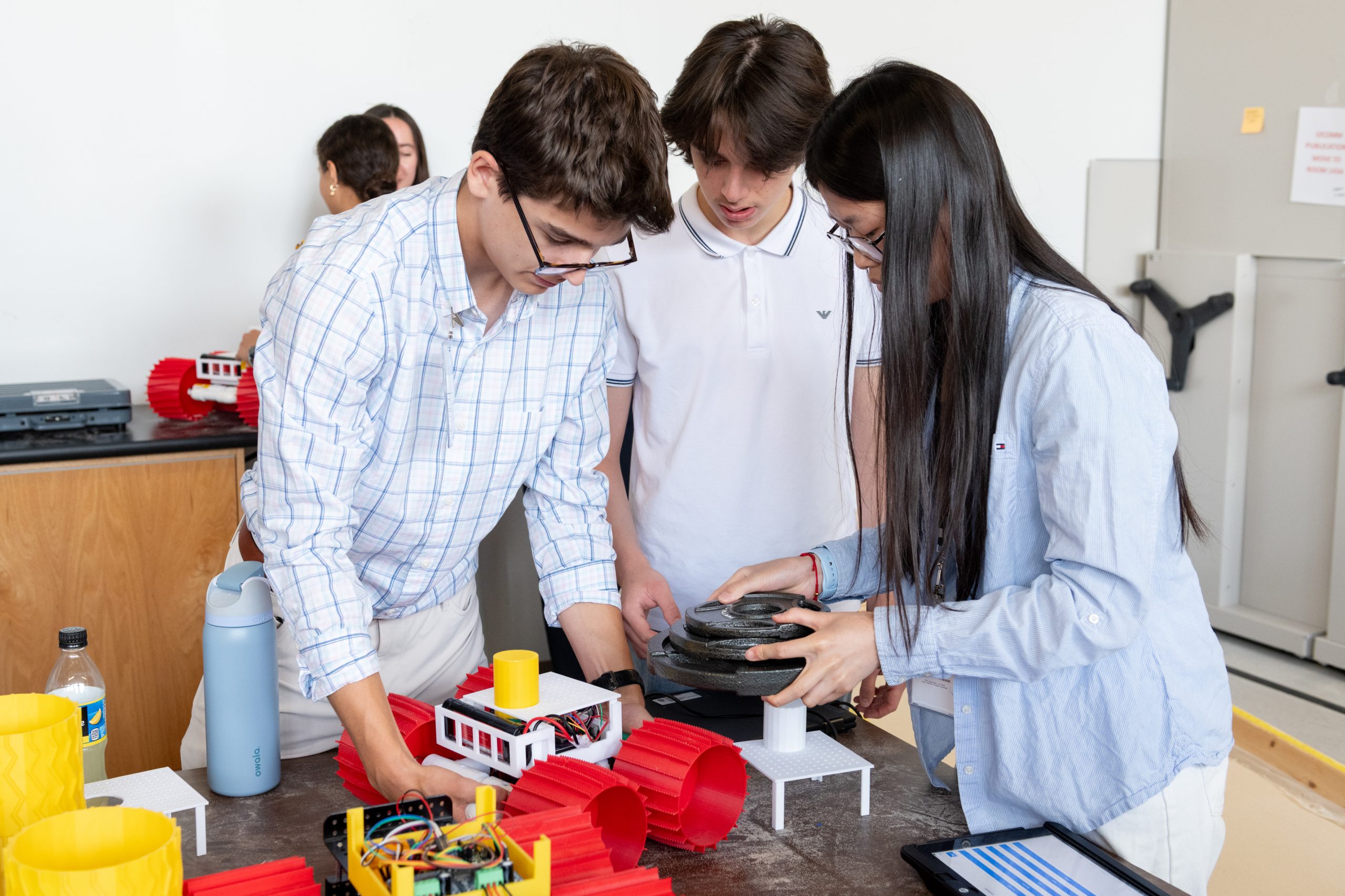 NASA Glenn Offers Students Work-Based Learning Through Engineering Institute  