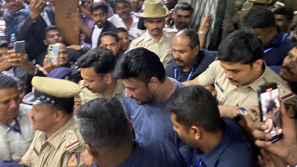 actor-darshan-arrested-after-supreme-court-cancels-bail-in-renukaswamy murder-case