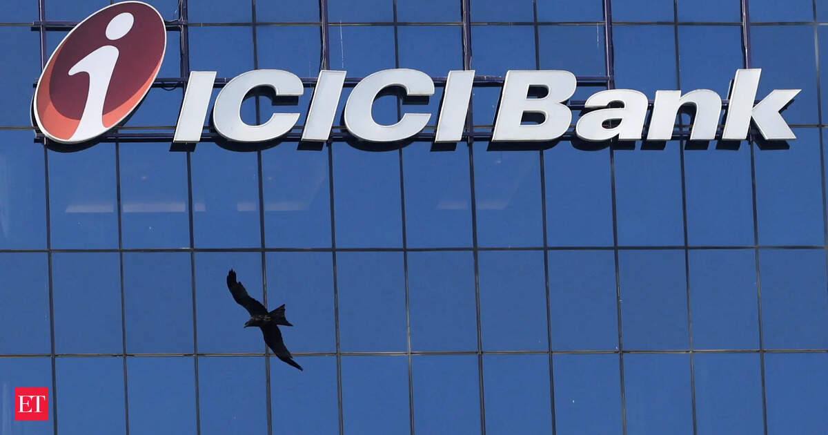 ICICI Bank cuts minimum balance requirement to Rs 15,000 after customer feedback