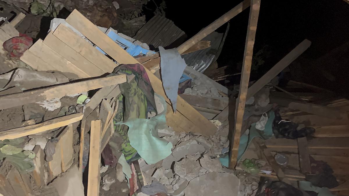 search-intensifies-for-survivors-in-cloudburst-hit-village-in-j&k’s-kishtwar