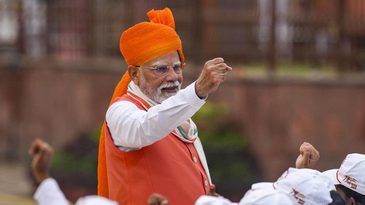 pm-modi-announces-‘sudarshan-chakra’-project-to-boost-defence-shield