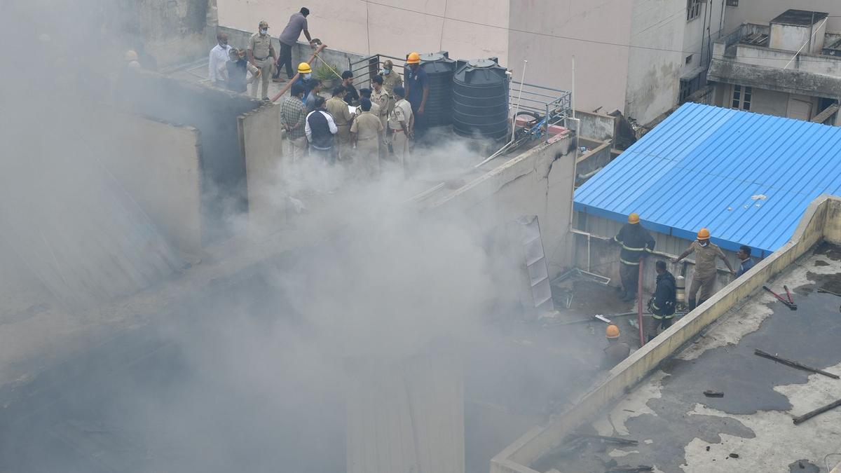 two-charred-to-death,-family-trapped-in-fire-in-factory-cum-residence-in-bengaluru
