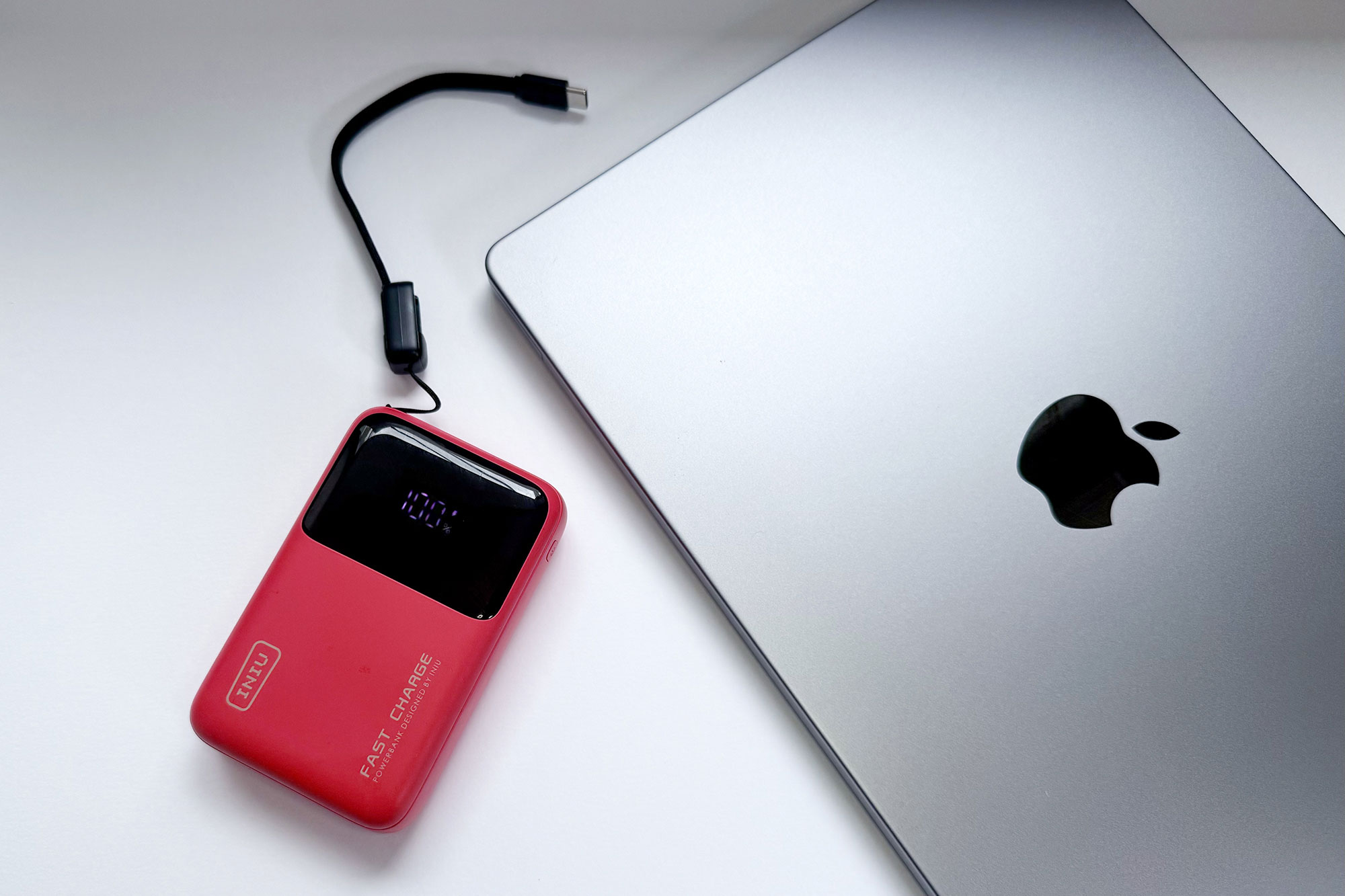 INIU Cougar P62-E1 20000mAh (65W) Power Bank review: super-small laptop power bank