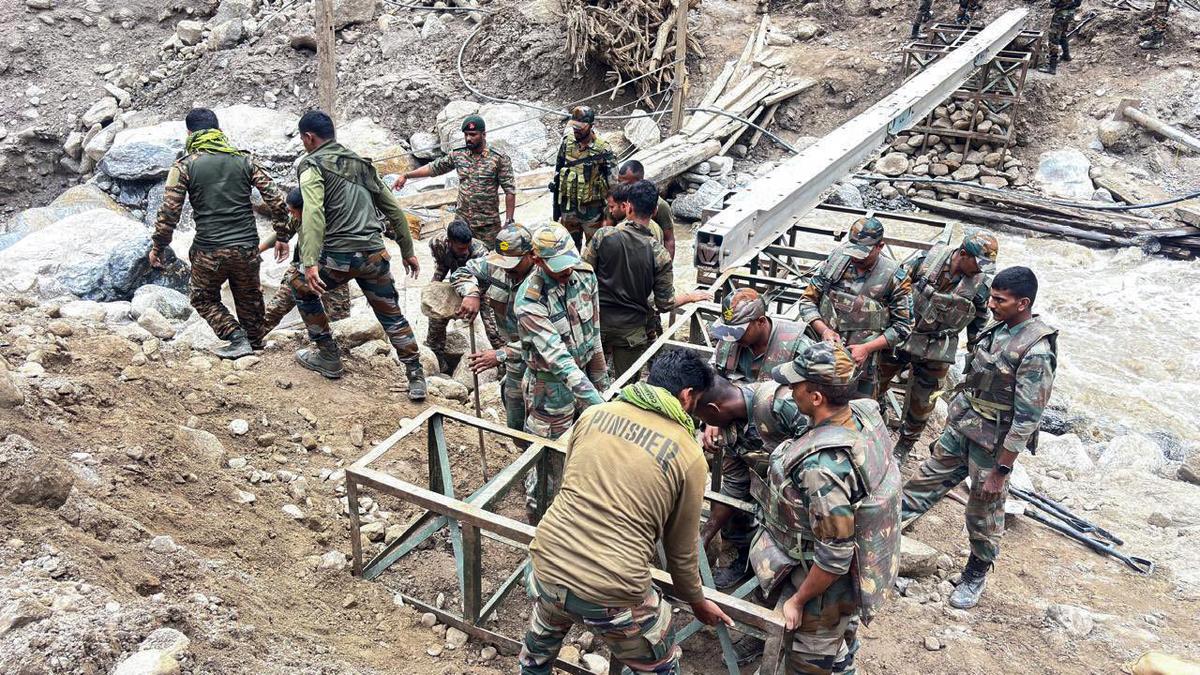 j&k’s-kishtwar-cloudburst:-search-for-the-missing-enters-fifth-day-despite-heavy-rain