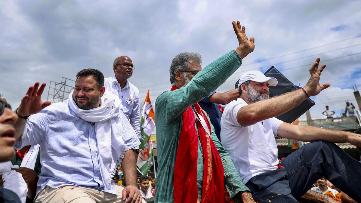 rahul-gandhi-will-become-pm-after-next-lok-sabha-polls:-rjd’s-tejashwi-at-bihar-rally