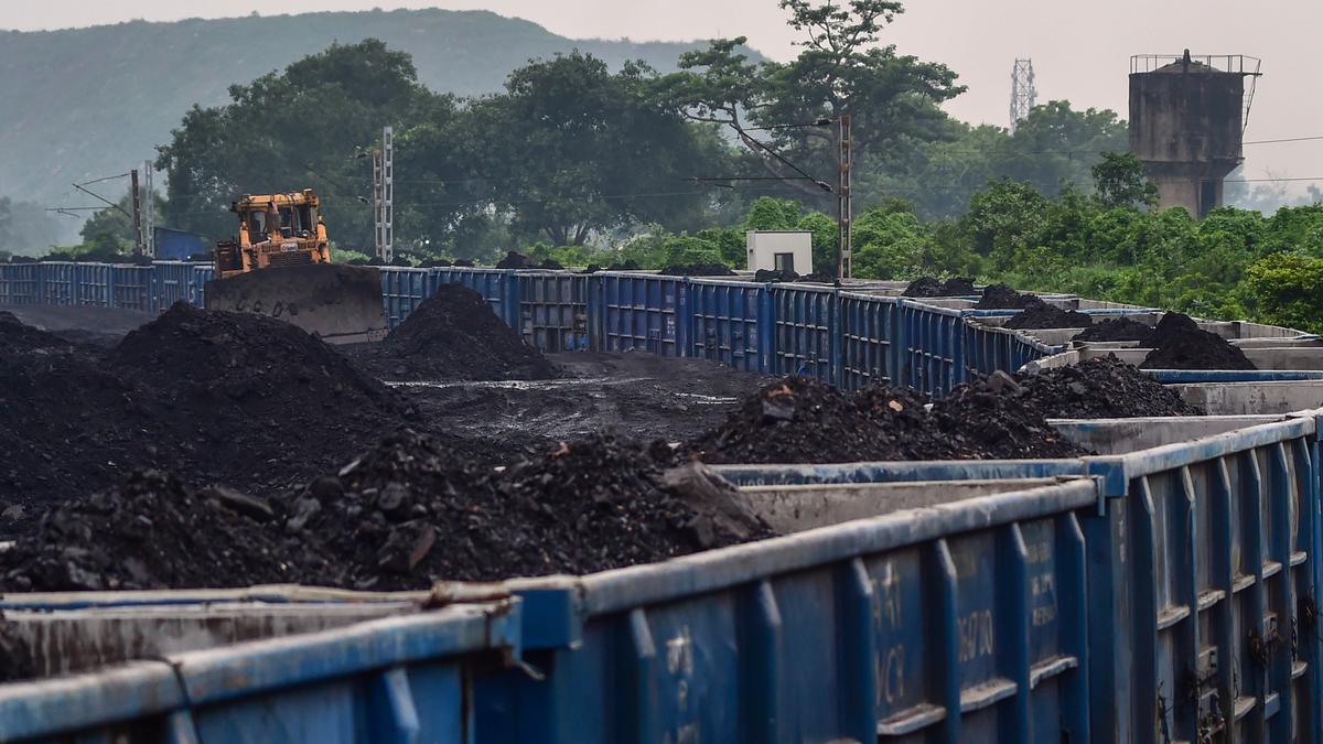 coal-india-inks-pact-with-konkan-railway-corp-ltd-to-develop-rail-infra