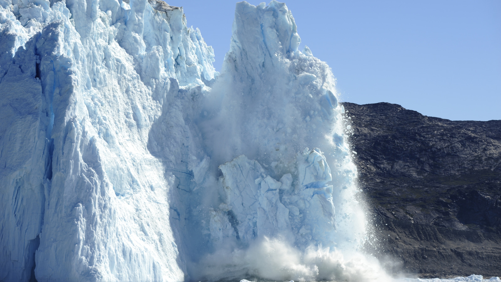 Scientists Believe Greenland May Be Hiding A Secret Lake Under The Ice
