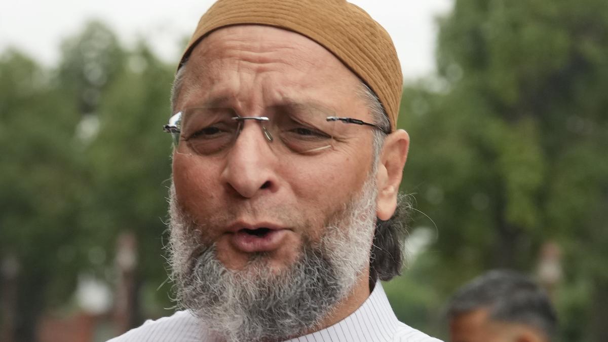 owaisi-submits-notice-opposing-three-bills-that-enable-removal-of-pm,-cms-and-other-elected-representatives