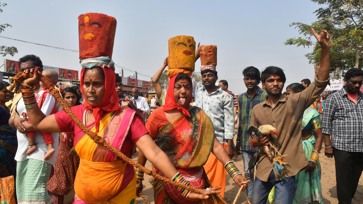 govt.-sanctions-₹150-crore-for-sammakka-sarakka-jatara-2026