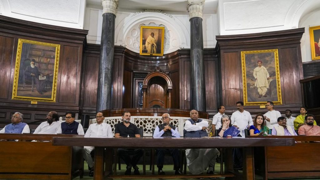 Kharge Presents VP Candidate Reddy as 'Towering Jurisprudence Figure' to Opposition Leaders
