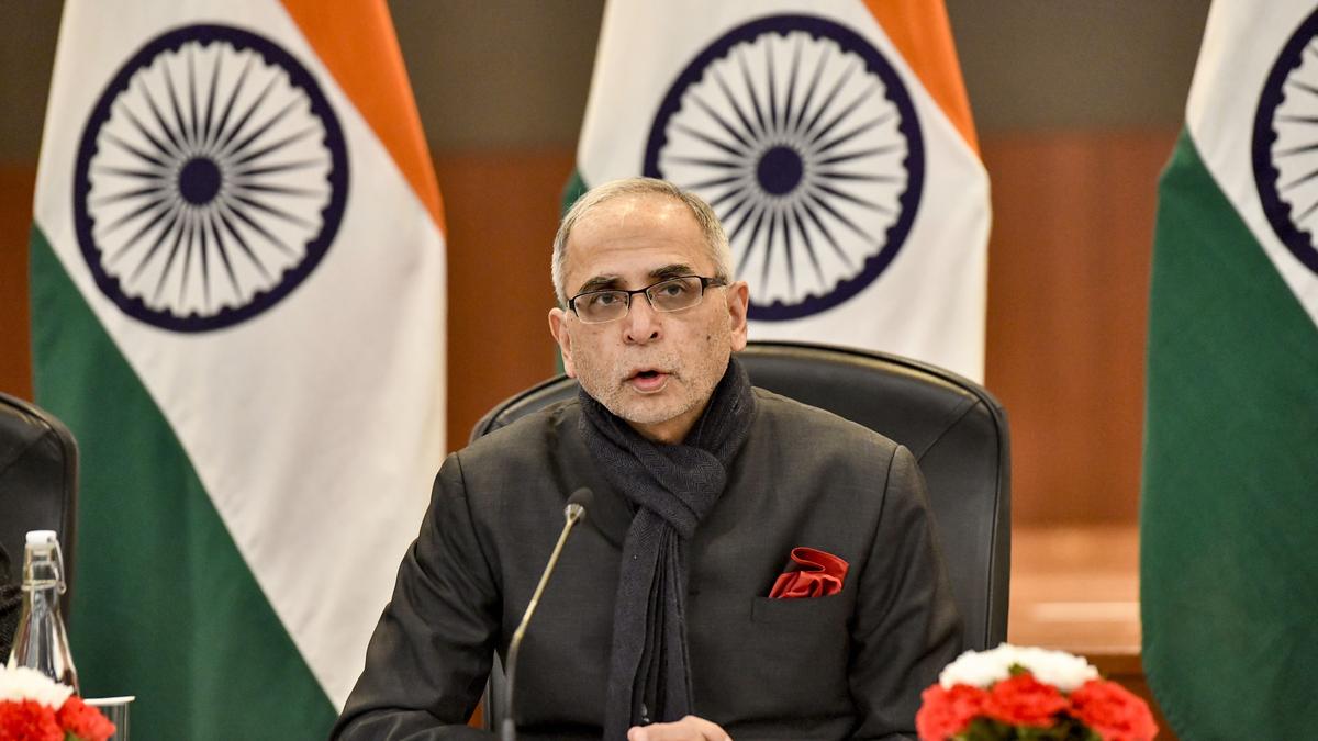 vinay-mohan-kwatra-discusses-bilateral-trade-and-energy-security-with-us.-lawmakers-amid-tariff-tensions