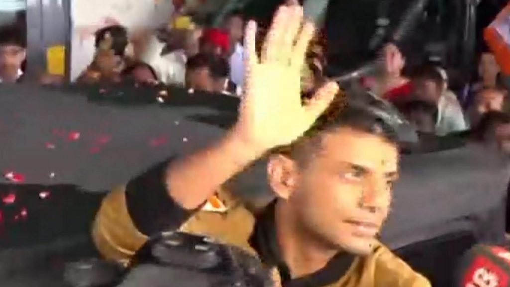 Shubhanshu Shukla Receives Warm Welcome in Lucknow