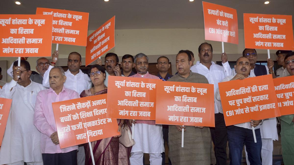 ruckus-in-jharkhand-assembly-over-surya-hansda’s-death-in-‘encounter’