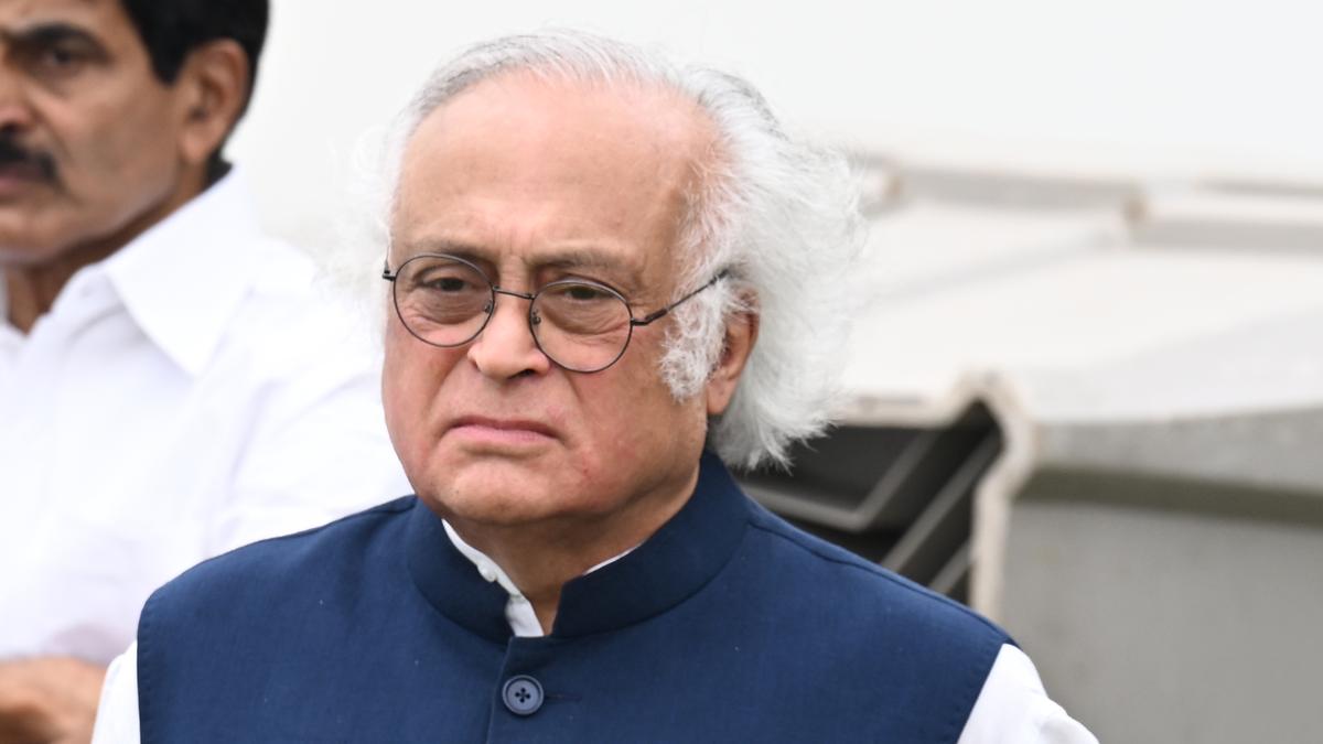 delhi-high-court-directive-to-quash-order-on-disclosing-pm’s-degree-is-‘incomprehensible’,-says-congress