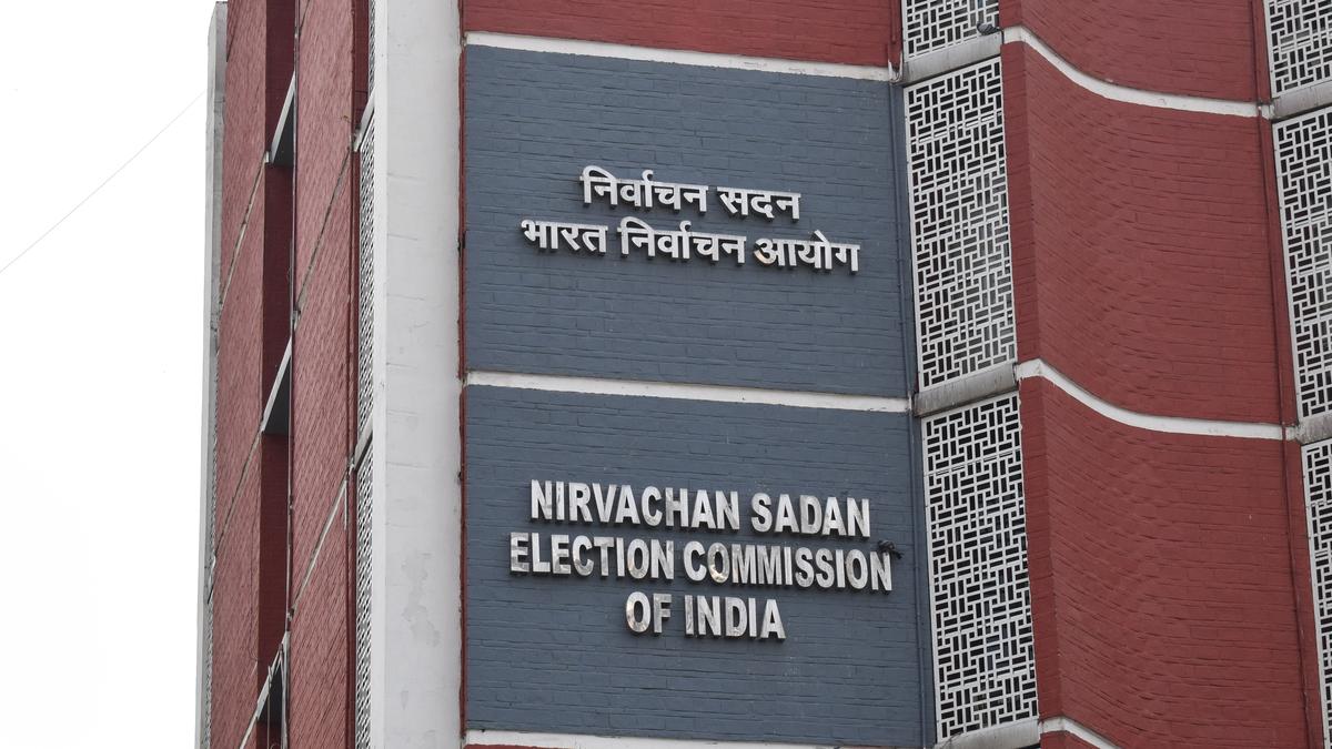 held-nearly-5,000-structured-meetings-with-political-parties:-election-commission of-india