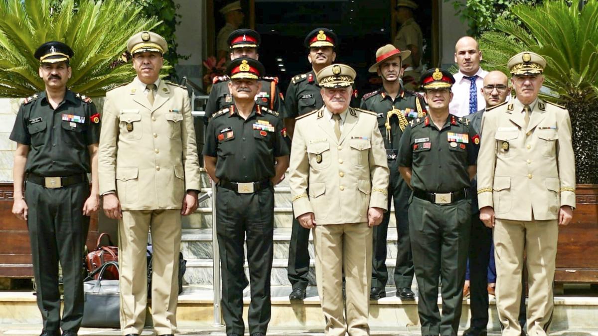 general-dwivedi-holds-defence-talks-with-algerian-senior-military-leadership
