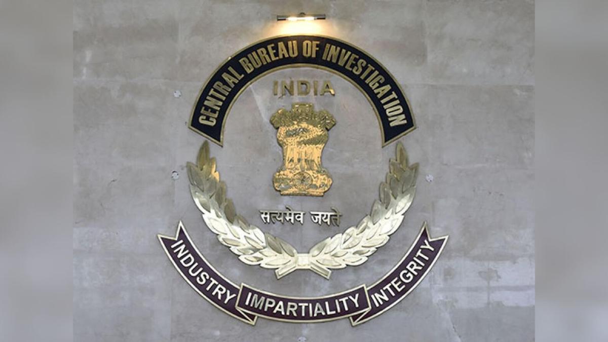 cbi-arrests-four-cyber-frauds-for-duping-foreign-nationals