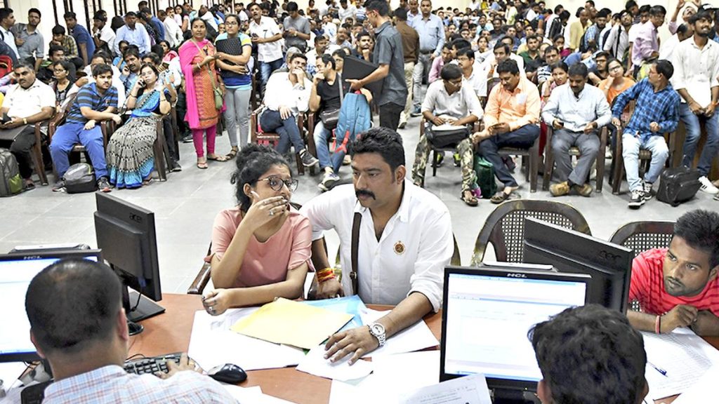 Delay in CET-NEET Counselling Disrupts Karnataka Engineering Admissions