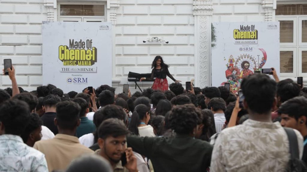 Students Unite for 'Namma Chennai SRM Celebration