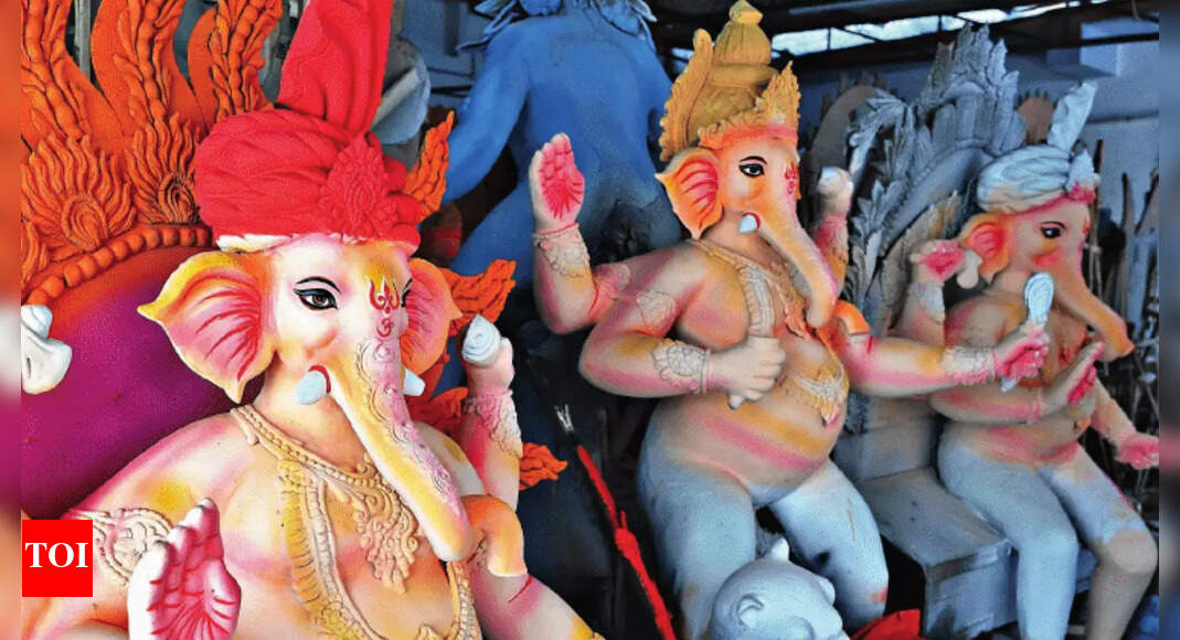 From Thiruvalluvar to Shivaji, 2025’s trendy Ganesha idols