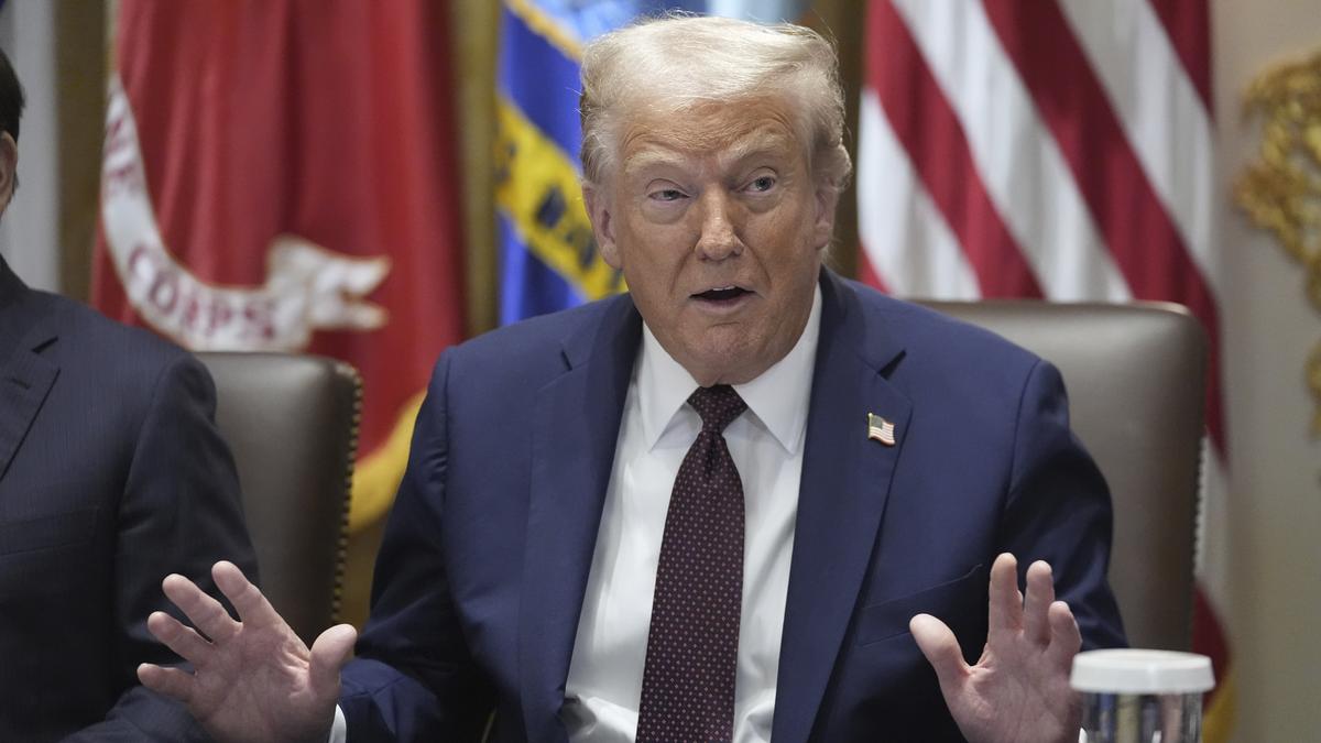 additional-25%-tariff-imposed-by-us.-president-trump-on-india-comes-into-effect