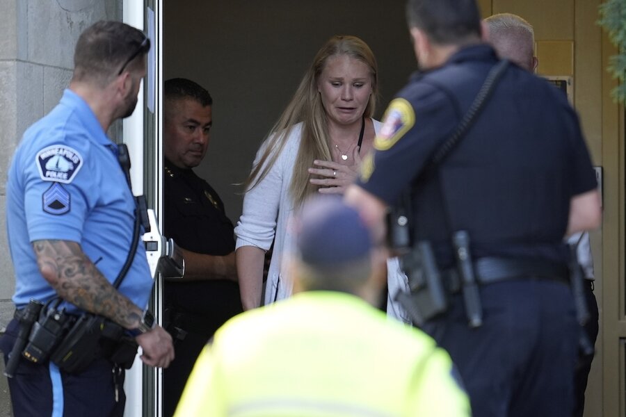 ‘Absolutely incomprehensible’: Two dead, 17 injured in Minneapolis school shooting