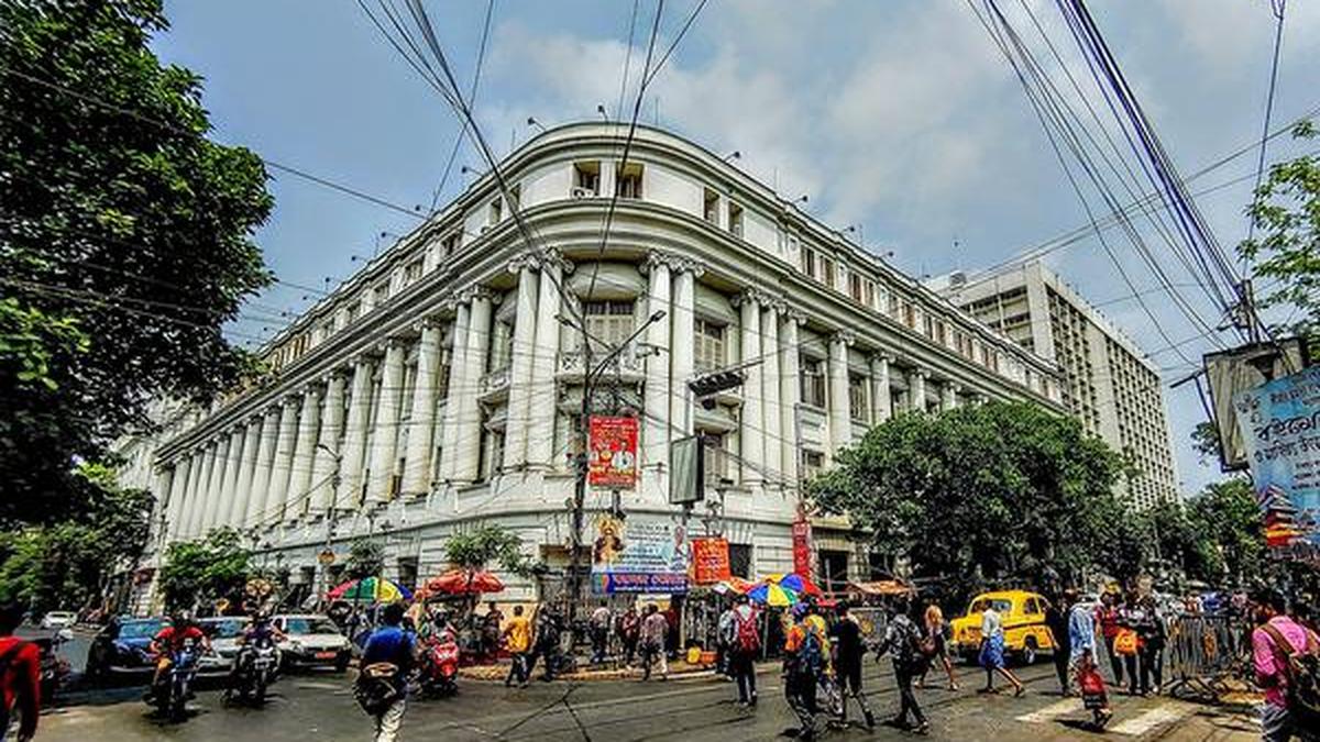​​calcutta-university-holds-scheduled-exams-on-founding-day-of​-tmc-students’-wing-despite-pressure-for-postponement