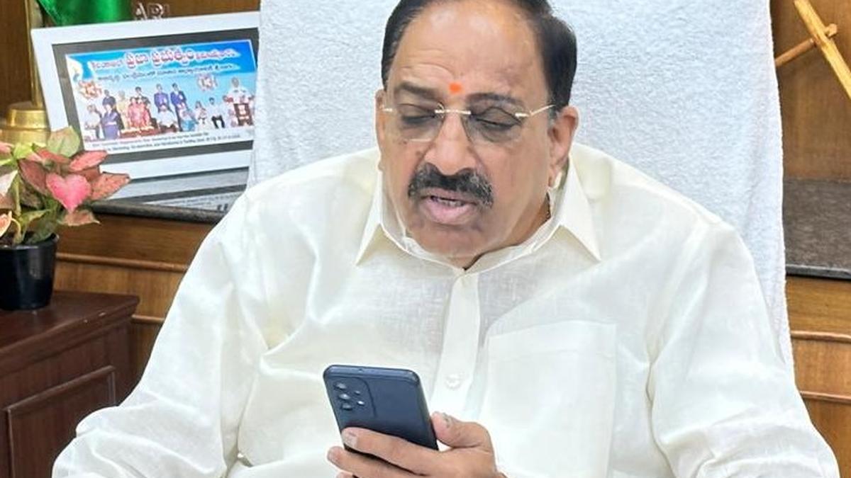 early-estimates-put-crop-damage-in-rains-at-over-2.2l-acres-in-28-districts