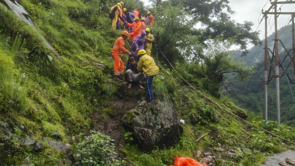 uttarakhand-to-get-₹125-crore-project-approved-by-centre-for-landslide-mitigation
