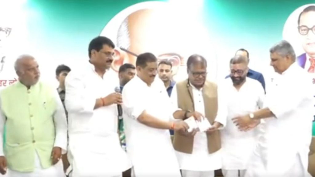 Bihar Congress Veteran Ashok Kumar Switches to JD(U)