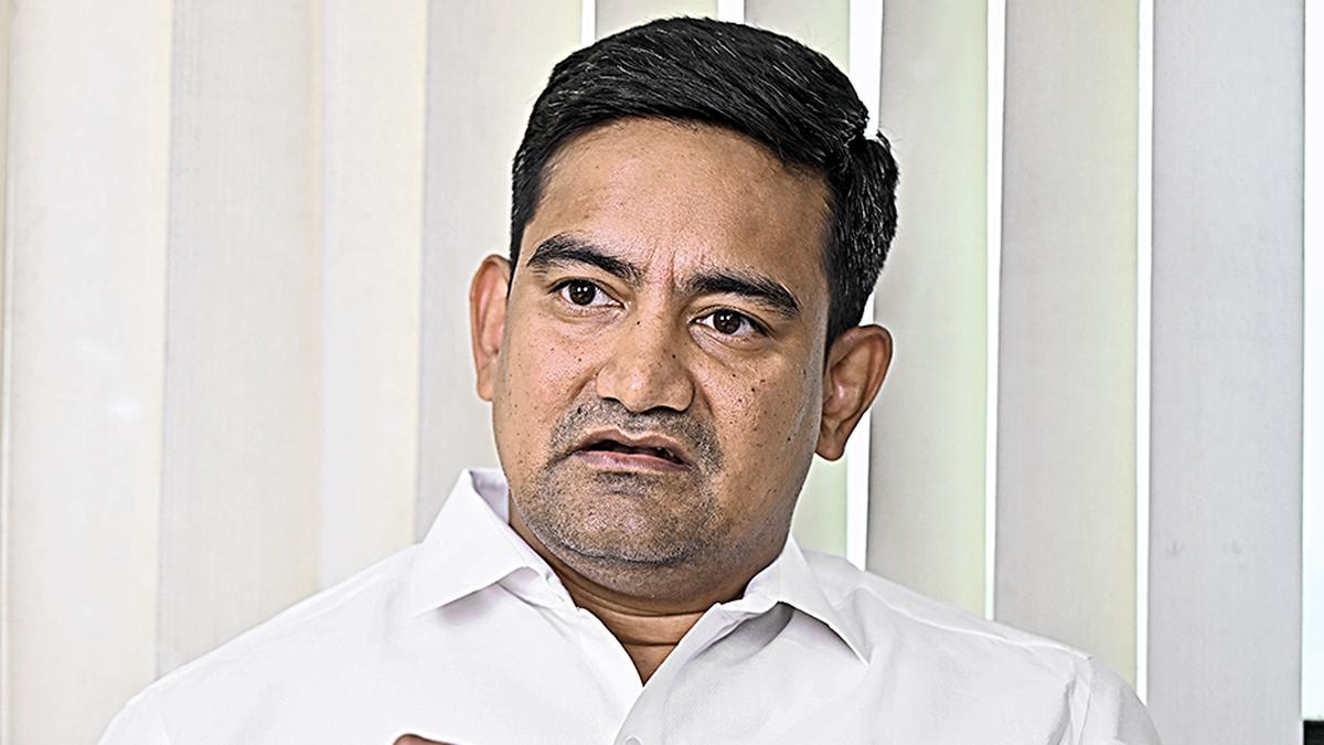 people-are-happy-with-implementation-of-talliki-vandanam-scheme:-minister-kondapalli-srinivas
