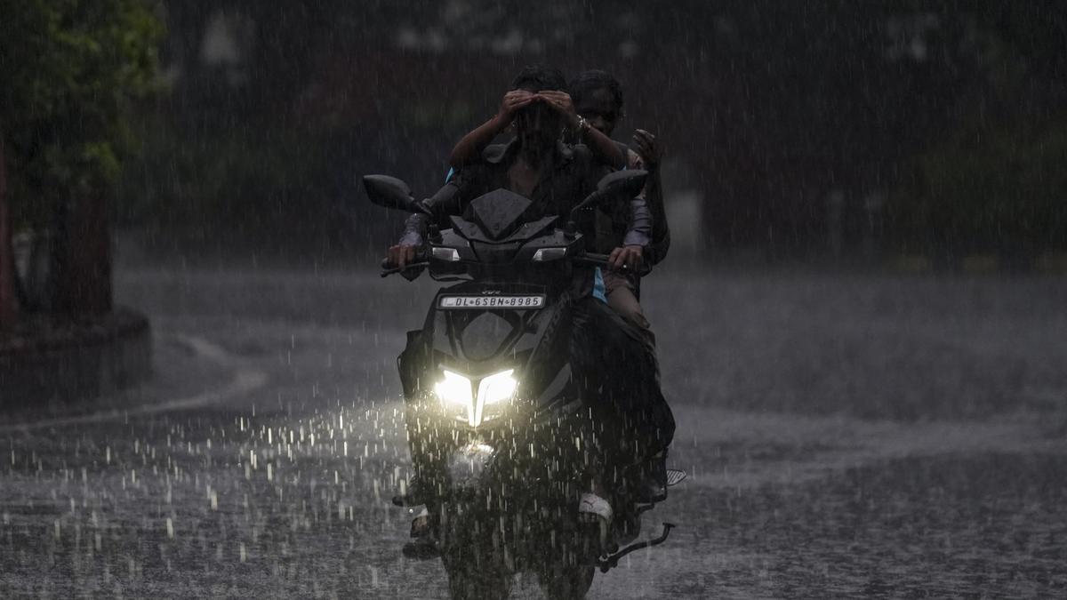 india-rains-live-updates-on-september-1,-2025:-india-battle-monsoon-fury-in-several-states