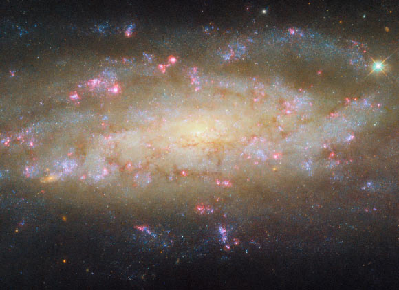 Hubble Observes Active Spiral Galaxy: NGC 7456