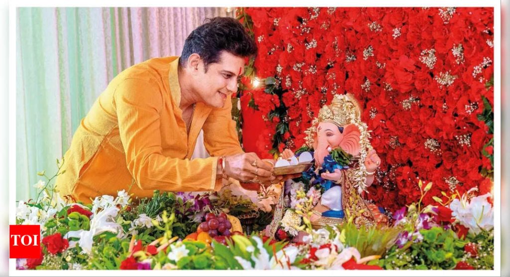 Amar Upadhyay: Bappa is like a friend and guide who listens without judging
