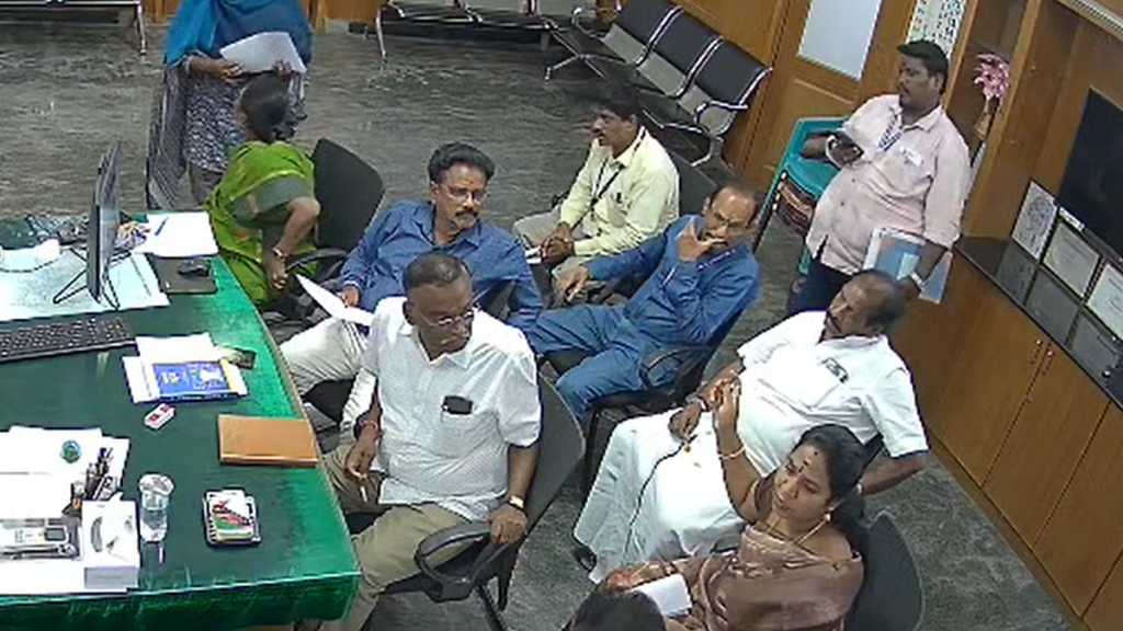 Video of DMK Councillor's Staff Incident in Tindivanam Triggers Outrage