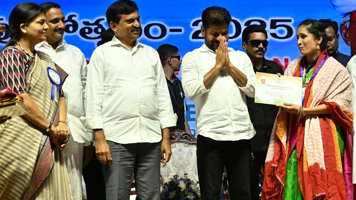telangana-needs-a-new-education-policy:-cm-revanth-reddy