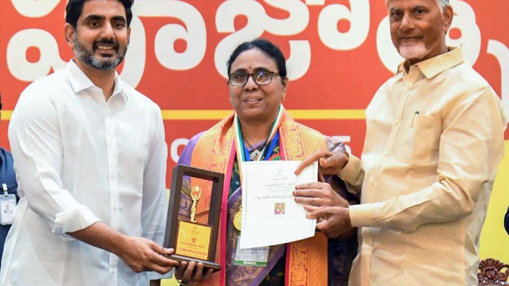 CM Naidu Calls on Teachers to Innovate for Tech-Savvy Students