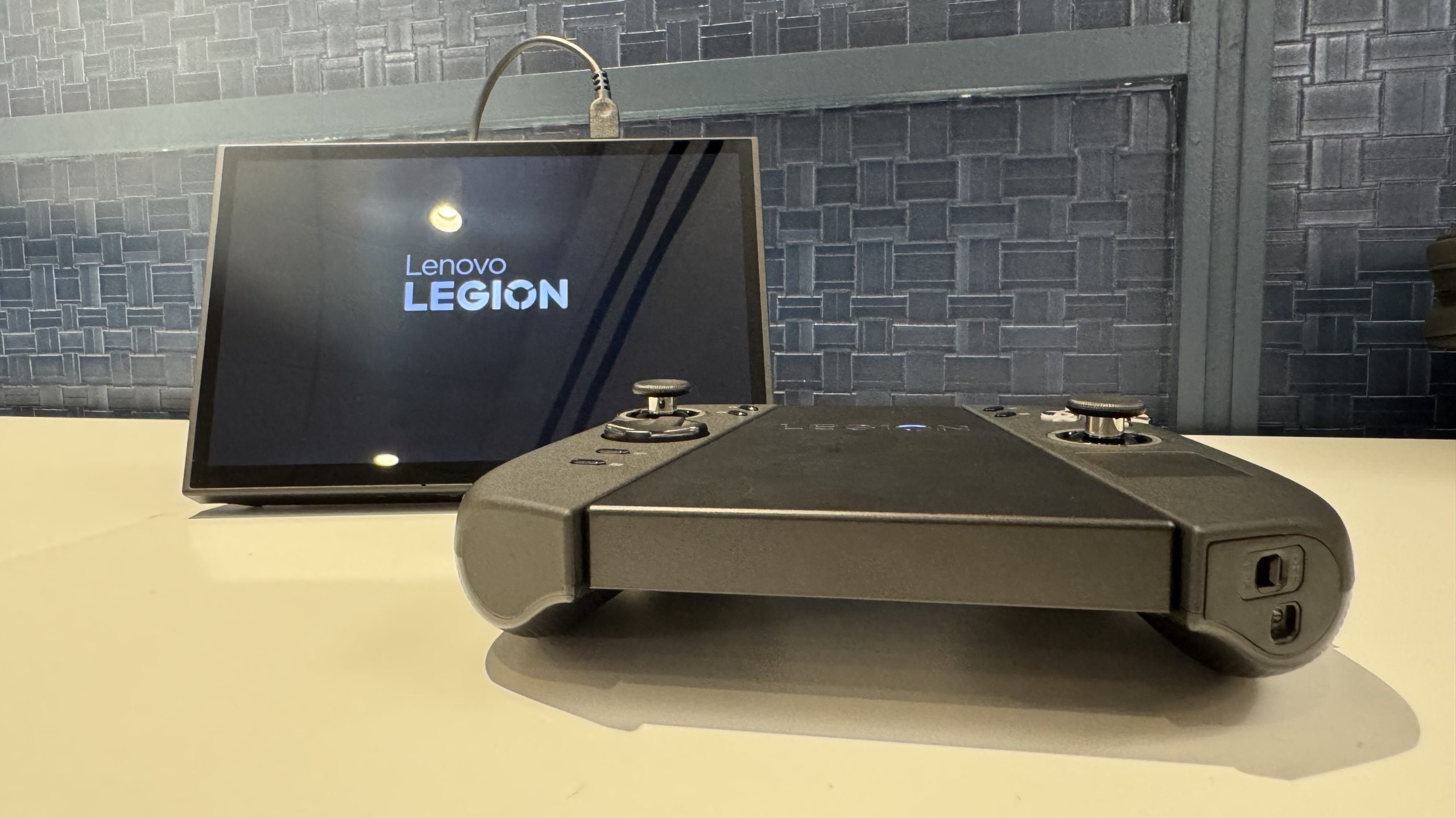 Lenovo’s Legion Go 2 Isn’t the Premium Steam Deck I Wanted