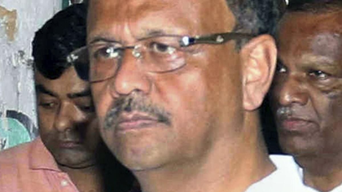 bengali-must-on-all-signboards-of-shops-in-kolkata-by-september-30,-says-municipal-corporation