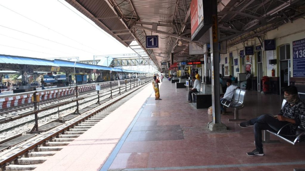 Central Railway to operate 230 special trains during Dasara and Deepavali festival season