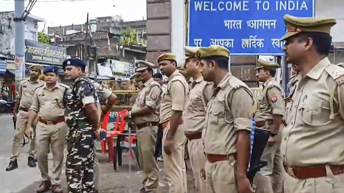 22-escapees-from-nepal-prisons-apprehended-at-up.-border 