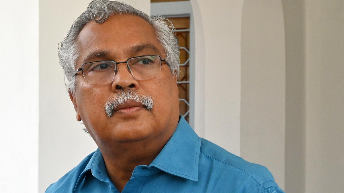 binoy-viswam-re-elected-cpi-kerala-state-secretary