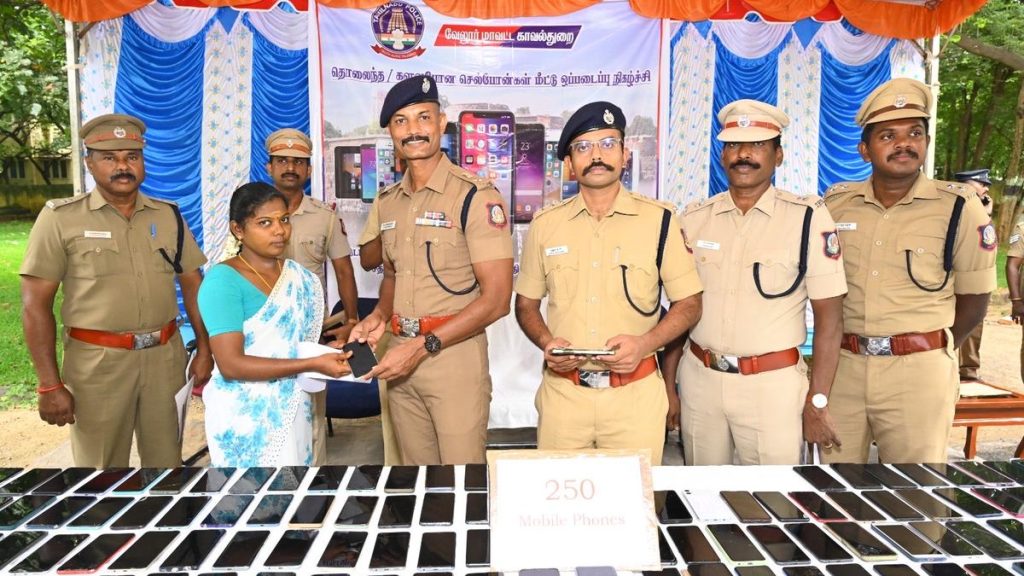 Vellore police return missing phones back to its owners