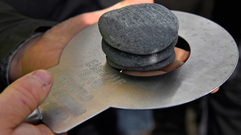 Scandal rocks international stone skipping contest