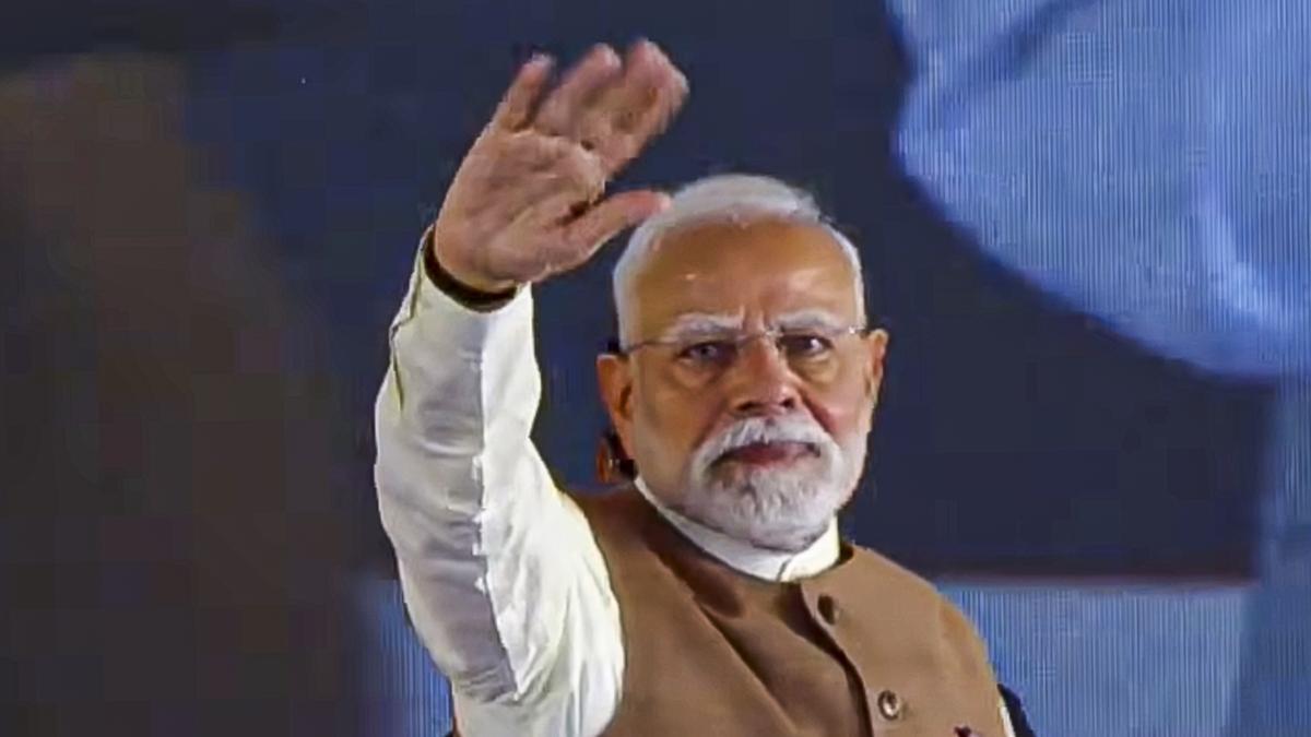 pm-modi-speaks-to-nepal-pm-sushila-karki,-supports-efforts-to-restore-peace